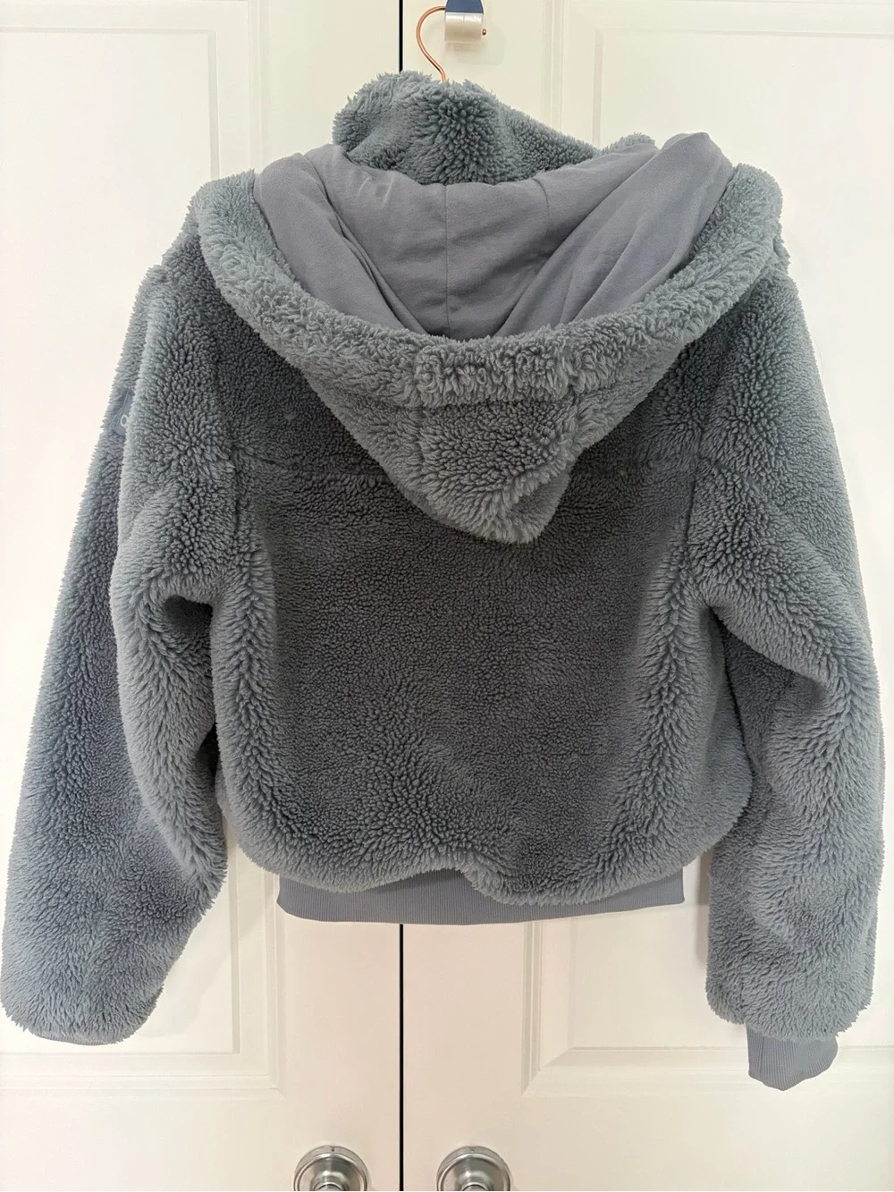 Alo Foxy Sherpa Jacket in Steele Gray Blue XS